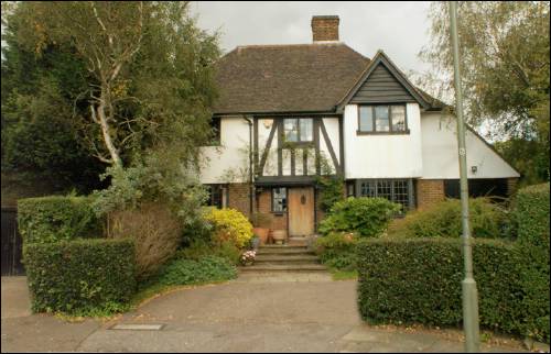 22 Blandford Close
